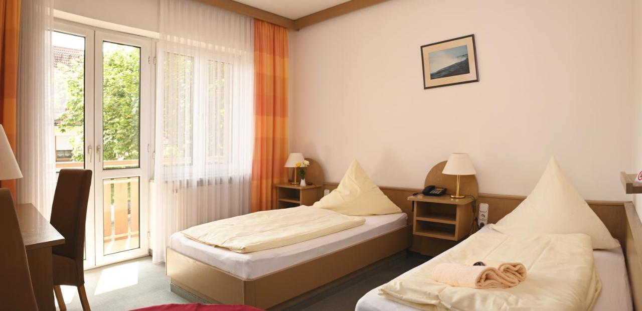 Hotel Zum Alten Wirt Langenbach  Exterior photo